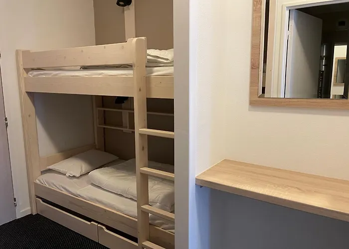 A Gourette, 6 Pers, Piscine, Animaux Admis - Fr-1-860-26